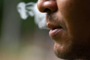 כיצד להתמודד עם תסמיני גמילה מעישון